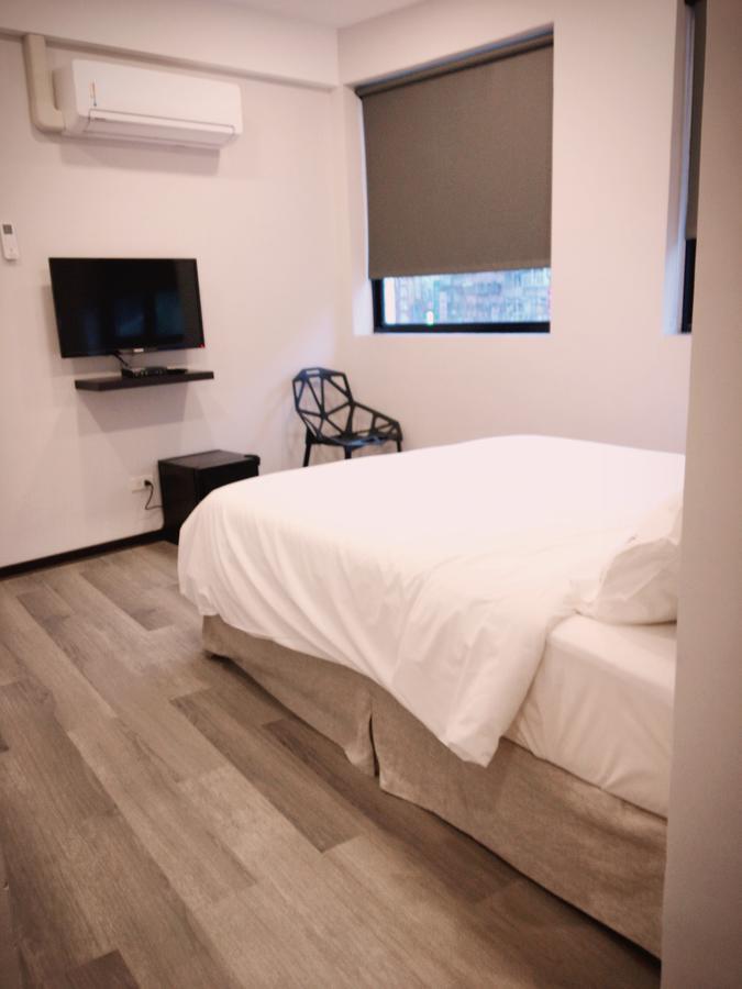 Neutral Inn Zhonghe  Bagian luar foto