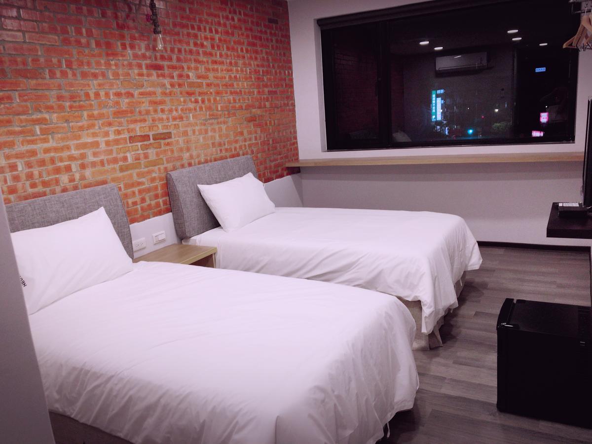 Neutral Inn Zhonghe  Bagian luar foto